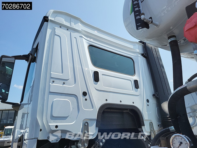 Mercedes-Benz Arocs 4145 8X4 NEW! 10m3 Schwing Stetter Mixer Manual Big-Axle Steel suspension Euro 3 - משאית מערבלת בטון: תמונה 3 Mercedes-Benz Arocs 4145 8X4 NEW! 10m3 Schwing Stetter Mixer Manual Big-Axle Steel suspension Euro 3 - משאית מערבלת בטון: תמונה 3
