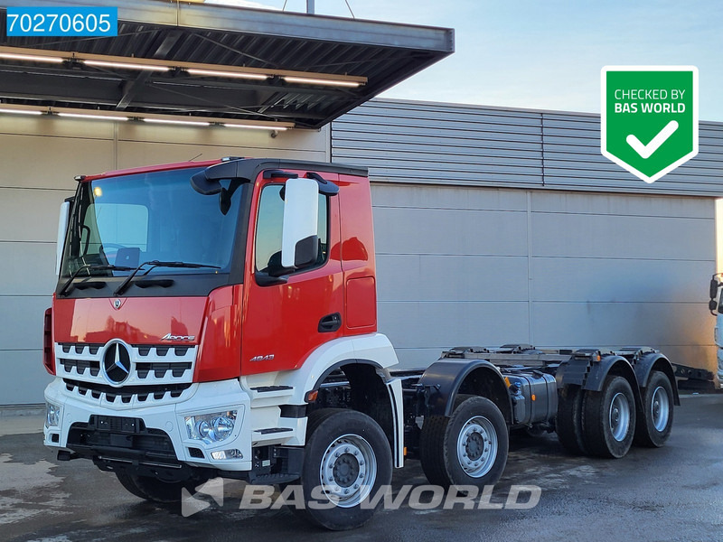 Mercedes-Benz Arocs 4843 8X4 NEW chassis RHD! Steel suspension Automatic Euro 6 - משאית עם שלדת תא: תמונה 1 Mercedes-Benz Arocs 4843 8X4 NEW chassis RHD! Steel suspension Automatic Euro 6 - משאית עם שלדת תא: תמונה 1