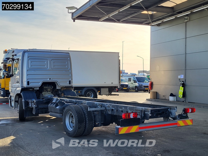 Mercedes-Benz Atego 1224 Atego 4X2 12tons chassis LOW Mileage! Automatic Airco Euro 6 - משאית עם שלדת תא: תמונה 2 Mercedes-Benz Atego 1224 Atego 4X2 12tons chassis LOW Mileage! Automatic Airco Euro 6 - משאית עם שלדת תא: תמונה 2