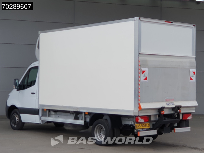 Mercedes-Benz Sprinter 515 CDI Laadklep Automaat Dubbellucht Bakwagen 150PK Airco Cruise Euro6 Meubelbak Koffer 20m3 A/C Cruise control - כלי רכב מסחרי עם תיבה: תמונה 2 Mercedes-Benz Sprinter 515 CDI Laadklep Automaat Dubbellucht Bakwagen 150PK Airco Cruise Euro6 Meubelbak Koffer 20m3 A/C Cruise control - כלי רכב מסחרי עם תיבה: תמונה 2