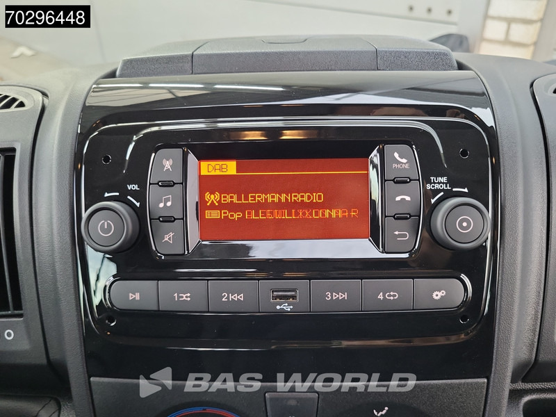 הַחכָּרָה Opel Movano 140PK Dubbel Cabine Open Laadbak Airco Cruise Euro6 Pritsche Pickup Open Box A/C Cruise control Opel Movano 140PK Dubbel Cabine Open Laadbak Airco Cruise Euro6 Pritsche Pickup Open Box A/C Cruise control: תמונה 14 הַחכָּרָה Opel Movano 140PK Dubbel Cabine Open Laadbak Airco Cruise Euro6 Pritsche Pickup Open Box A/C Cruise control Opel Movano 140PK Dubbel Cabine Open Laadbak Airco Cruise Euro6 Pritsche Pickup Open Box A/C Cruise control: תמונה 14