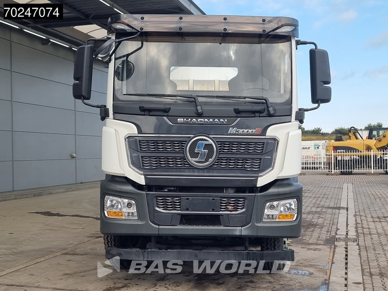 SHACMAN M3000 S 8X4 NEW! 8m3 Liebherr Mixer Big-Axle Steelsuspension - משאית מערבלת בטון: תמונה 5 SHACMAN M3000 S 8X4 NEW! 8m3 Liebherr Mixer Big-Axle Steelsuspension - משאית מערבלת בטון: תמונה 5