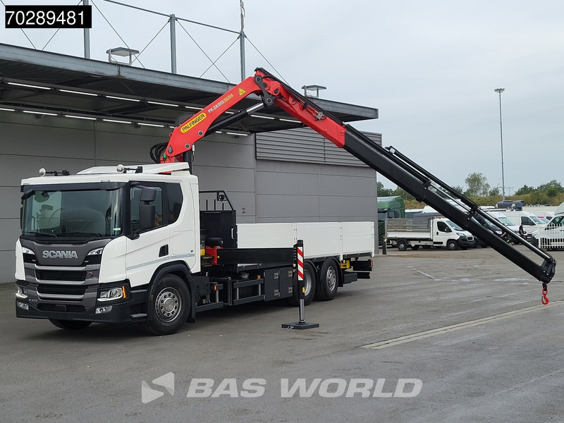Scania P410 6X2 - משאית צד נופל/ שטוחה, משאית מנוף: תמונה 3 Scania P410 6X2 - משאית צד נופל/ שטוחה, משאית מנוף: תמונה 3