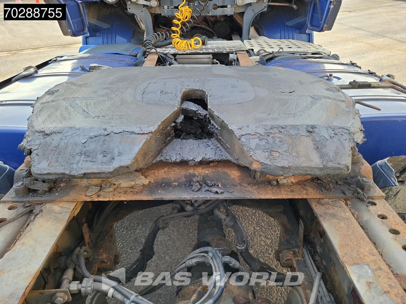יחידת טרקטור Scania R500 4X2 3-Pedals Retarder Full-Air 2x Tanks Standklima Xenon Euro 5: תמונה 13 יחידת טרקטור Scania R500 4X2 3-Pedals Retarder Full-Air 2x Tanks Standklima Xenon Euro 5: תמונה 13