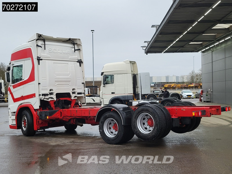 Scania R500 6X2 Chassis Retarder ACC Navi Liftachse Automatic Euro 6 - משאית עם שלדת תא: תמונה 2 Scania R500 6X2 Chassis Retarder ACC Navi Liftachse Automatic Euro 6 - משאית עם שלדת תא: תמונה 2
