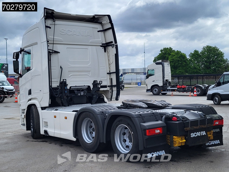 Scania R580 R 6X2 Full-Air Retarder Liftachse Leather Navi LED - יחידת טרקטור: תמונה 2 Scania R580 R 6X2 Full-Air Retarder Liftachse Leather Navi LED - יחידת טרקטור: תמונה 2