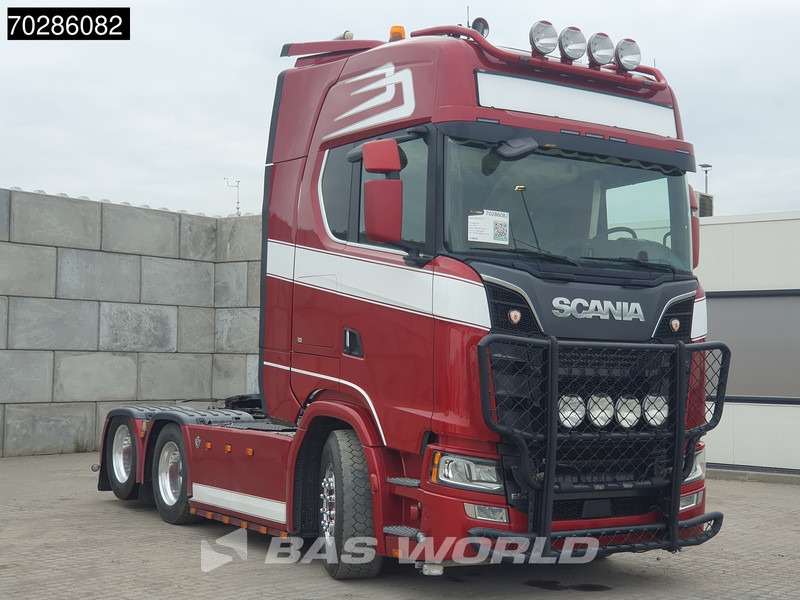 Scania S650 S 6X2 Special Interior! Full-Air Retarder 2xTanks Liftachse ACC LED Navi - יחידת טרקטור: תמונה 3 Scania S650 S 6X2 Special Interior! Full-Air Retarder 2xTanks Liftachse ACC LED Navi - יחידת טרקטור: תמונה 3