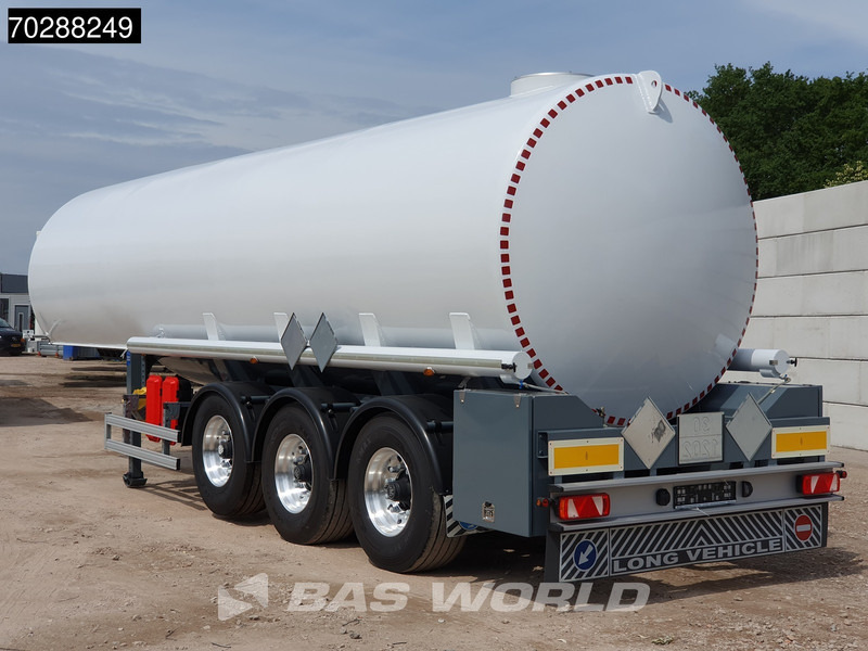 Tanker Solutions CLP-36/1 New! 36.000 L Fuel Tank Liftachse - סמיטריילר מכל: תמונה 2 Tanker Solutions CLP-36/1 New! 36.000 L Fuel Tank Liftachse - סמיטריילר מכל: תמונה 2
