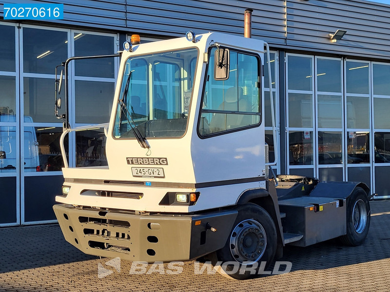 Terberg YT182 4X2 - טרקטור מסוף: תמונה 3 Terberg YT182 4X2 - טרקטור מסוף: תמונה 3