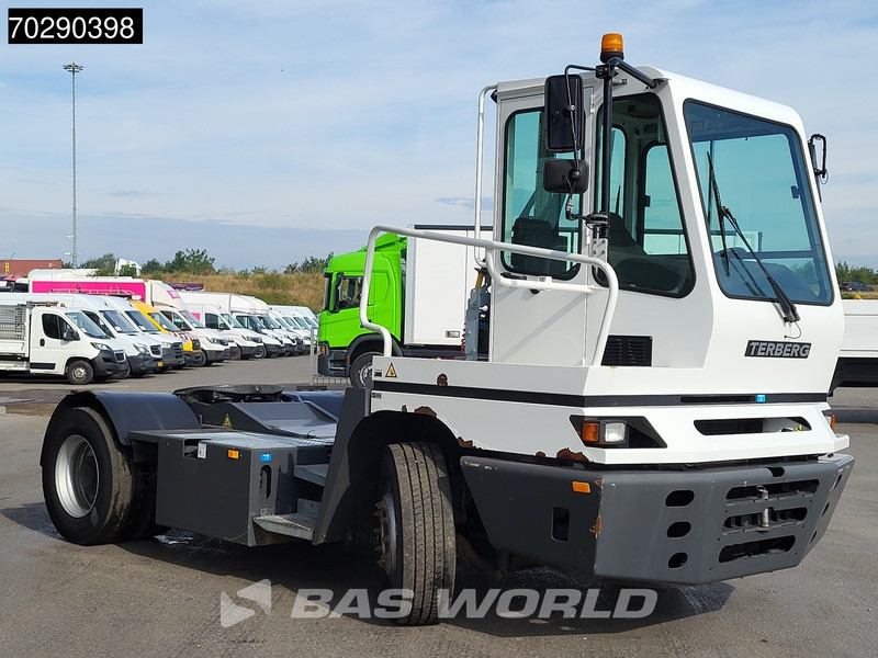 Terberg YT222 4X2 NL-Truck EPA Big-Axle Hebesattel - טרקטור מסוף: תמונה 3 Terberg YT222 4X2 NL-Truck EPA Big-Axle Hebesattel - טרקטור מסוף: תמונה 3