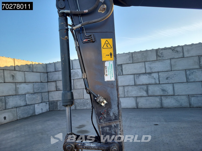 מחפר סורק Volvo EC220 E L: תמונה 16