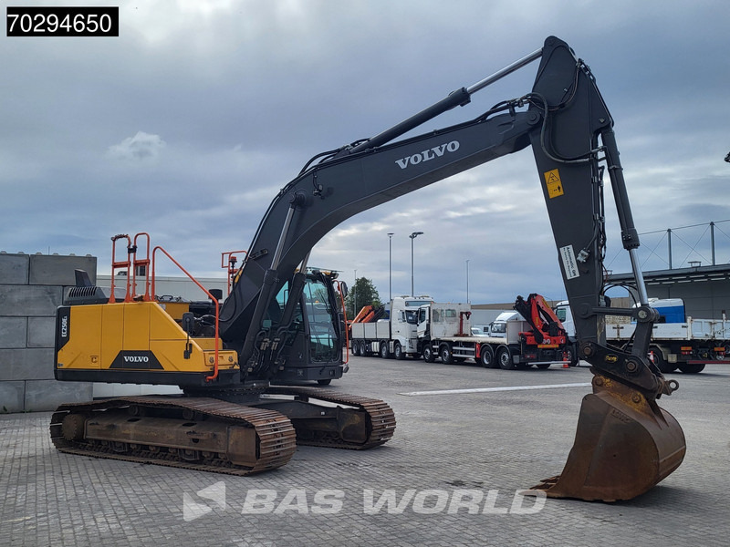 מחפר סורק Volvo EC250 E L: תמונה 6