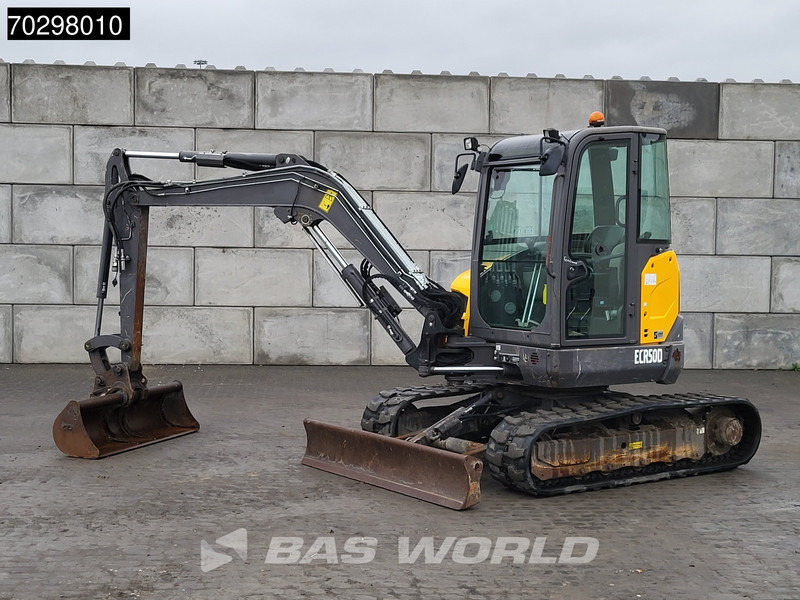 Volvo ECR50 D 3 BUCKETS - מיני מחפר: תמונה 3 Volvo ECR50 D 3 BUCKETS - מיני מחפר: תמונה 3