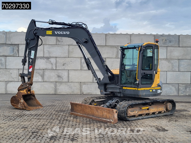 Volvo ECR88 D A/C - 3 BUCKETS - מיני מחפר: תמונה 3 Volvo ECR88 D A/C - 3 BUCKETS - מיני מחפר: תמונה 3
