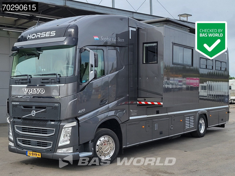 Volvo FH 420 FH 4X2 NL-Truck STX Horse truck + Living 4 Horses Navi ACC Euro 6 - משאית סוסים: תמונה 1 Volvo FH 420 FH 4X2 NL-Truck STX Horse truck + Living 4 Horses Navi ACC Euro 6 - משאית סוסים: תמונה 1