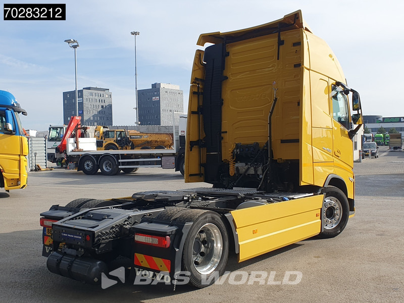 Volvo FH 460 4X2 NL-Truck LNG XL VEB+ 2x Tanks Full-Air I-ParkCool ACC Alcoa´s LED - יחידת טרקטור: תמונה 5 Volvo FH 460 4X2 NL-Truck LNG XL VEB+ 2x Tanks Full-Air I-ParkCool ACC Alcoa´s LED - יחידת טרקטור: תמונה 5