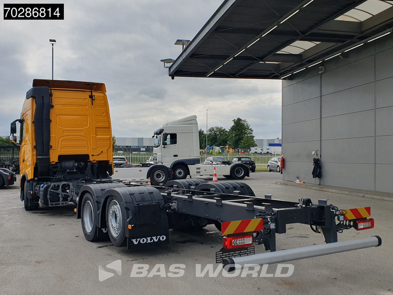 Volvo FH 460 6X2 NEW chassis! Full air Suspension Lift-Axle Navi ACC LED Euro 6 - משאית עם שלדת תא: תמונה 2 Volvo FH 460 6X2 NEW chassis! Full air Suspension Lift-Axle Navi ACC LED Euro 6 - משאית עם שלדת תא: תמונה 2