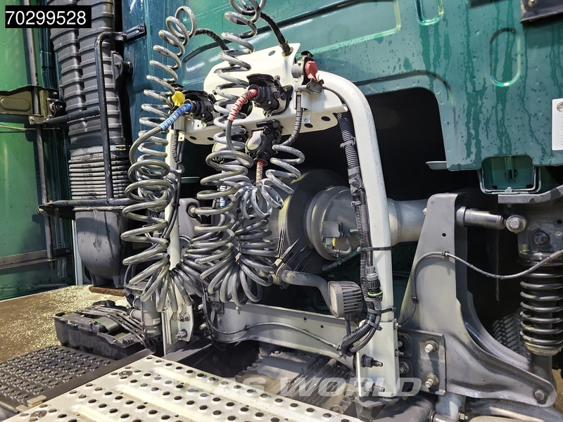 Volvo FH 500 4X2 XL TC ADR 2xTanks I-ParkCool Navi LED ACC Euro 6 - יחידת טרקטור: תמונה 5 Volvo FH 500 4X2 XL TC ADR 2xTanks I-ParkCool Navi LED ACC Euro 6 - יחידת טרקטור: תמונה 5