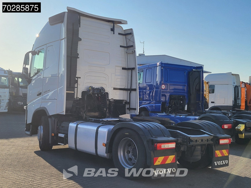 Volvo FH 500 FH 4X2 XL 2xTanks VEB+ Xenon Navi Euro 6 - יחידת טרקטור: תמונה 2 Volvo FH 500 FH 4X2 XL 2xTanks VEB+ Xenon Navi Euro 6 - יחידת טרקטור: תמונה 2