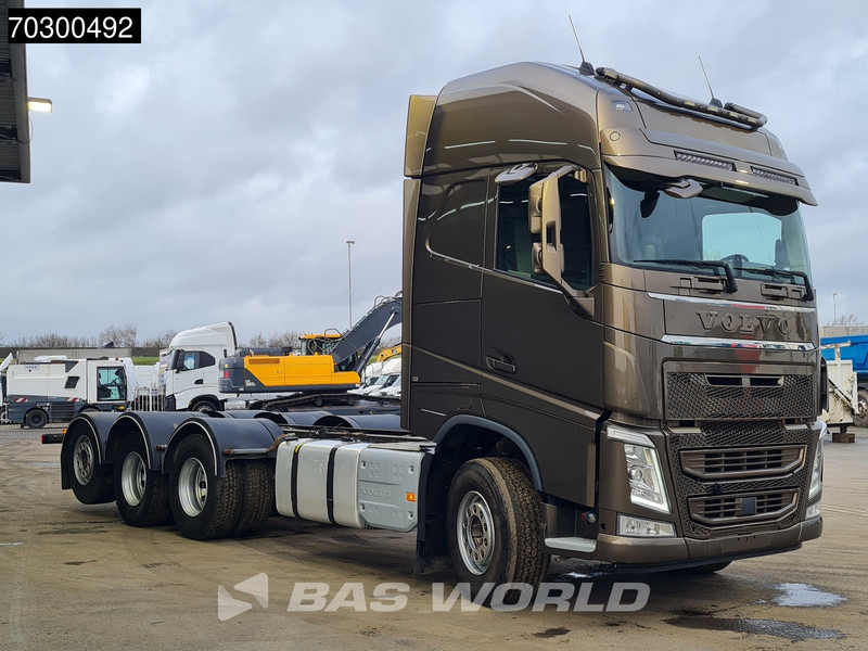 Volvo FH 540 FH 8X4 Chassis Lift+Steering Axle Automatic VEB+ Euro 6 - משאית עם שלדת תא: תמונה 3 Volvo FH 540 FH 8X4 Chassis Lift+Steering Axle Automatic VEB+ Euro 6 - משאית עם שלדת תא: תמונה 3