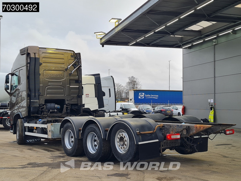 Volvo FH 540 FH 8X4 Chassis Lift+Steering Axle Automatic VEB+ Euro 6 - משאית עם שלדת תא: תמונה 2 Volvo FH 540 FH 8X4 Chassis Lift+Steering Axle Automatic VEB+ Euro 6 - משאית עם שלדת תא: תמונה 2