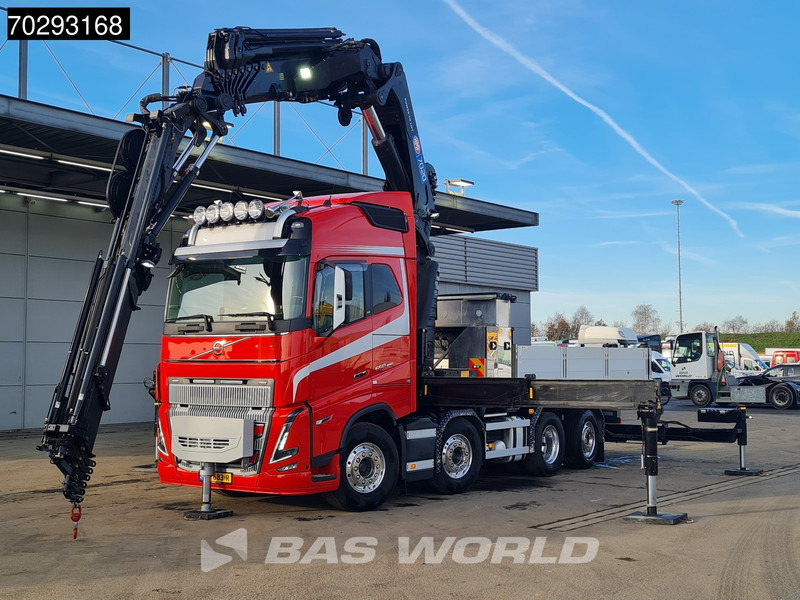 Volvo FH16 650 FH16 8X2 Tractorhead HMF 7020K-RCS Crane + Fly-Jib Lift+Steering Axle Navi ACC - יחידת טרקטור: תמונה 5 Volvo FH16 650 FH16 8X2 Tractorhead HMF 7020K-RCS Crane + Fly-Jib Lift+Steering Axle Navi ACC - יחידת טרקטור: תמונה 5