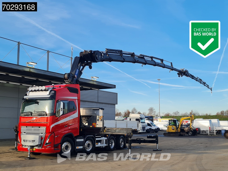 Volvo FH16 650 FH16 8X2 Tractorhead HMF 7020K-RCS Crane + Fly-Jib Lift+Steering Axle Navi ACC - יחידת טרקטור: תמונה 1 Volvo FH16 650 FH16 8X2 Tractorhead HMF 7020K-RCS Crane + Fly-Jib Lift+Steering Axle Navi ACC - יחידת טרקטור: תמונה 1