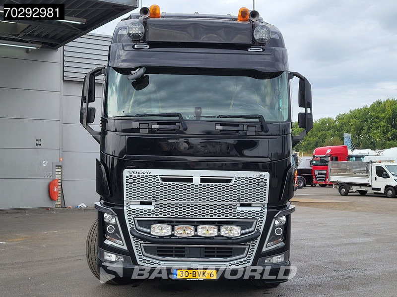 יחידת טרקטור Volvo FH16 750 6X2 NL-Truck APK 07-2026! Full-Air Retarder VEB+ Big-Axle 2x Tanks Liftachse Xenon Euro 6: תמונה 12 יחידת טרקטור Volvo FH16 750 6X2 NL-Truck APK 07-2026! Full-Air Retarder VEB+ Big-Axle 2x Tanks Liftachse Xenon Euro 6: תמונה 12