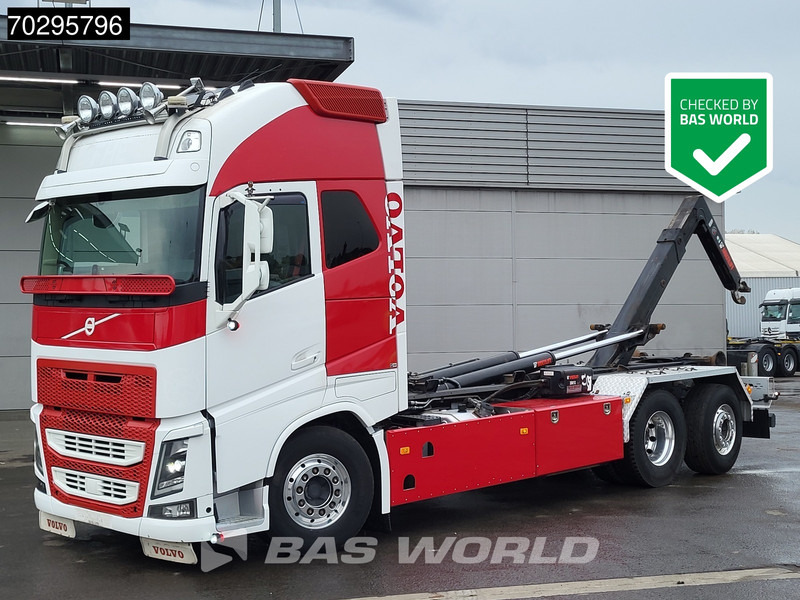 Volvo FH16 750 FH16 6X2 HIAB Multilift XR21S61 Hooklift Lift+steering Axle Automatic Euro 6 - משאית הרמת וו: תמונה 1 Volvo FH16 750 FH16 6X2 HIAB Multilift XR21S61 Hooklift Lift+steering Axle Automatic Euro 6 - משאית הרמת וו: תמונה 1