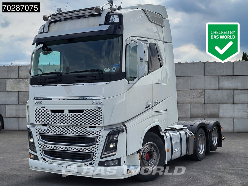 Volvo FH16 750 FH16 6X4 Retarder Liftachse Full-Air Xenon Euro 6 - יחידת טרקטור: תמונה 1 Volvo FH16 750 FH16 6X4 Retarder Liftachse Full-Air Xenon Euro 6 - יחידת טרקטור: תמונה 1