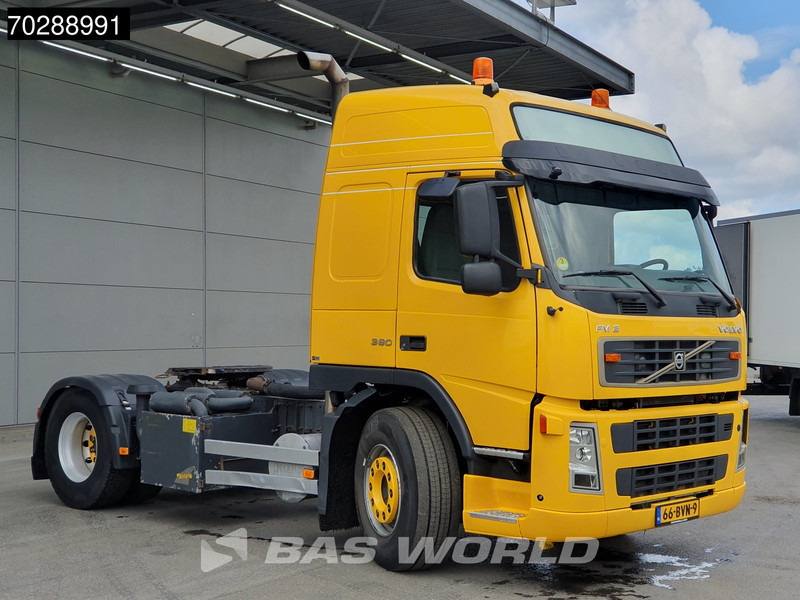 Volvo FM 380 4X2 NL-Truck Compressor Xenon Euro 3 - יחידת טרקטור: תמונה 5 Volvo FM 380 4X2 NL-Truck Compressor Xenon Euro 3 - יחידת טרקטור: תמונה 5
