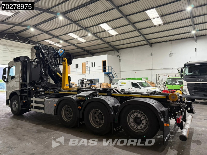 Volvo FM 460 8X4 NEW! Palfinger Q200Z95TR HPLS Crane + HT 24 TEC Hooklift ACC LED - משאית הרמת וו, משאית מנוף: תמונה 5 Volvo FM 460 8X4 NEW! Palfinger Q200Z95TR HPLS Crane + HT 24 TEC Hooklift ACC LED - משאית הרמת וו, משאית מנוף: תמונה 5