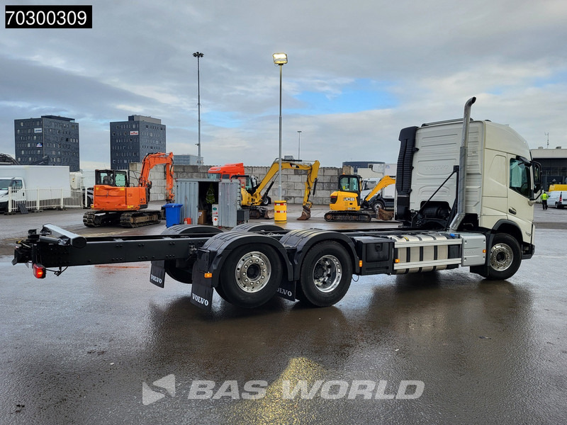 Volvo FMX 540 FMX 6X2 NEW chassis! Lift+steering Axle Engine PTO Full air suspension - משאית עם שלדת תא: תמונה 5 Volvo FMX 540 FMX 6X2 NEW chassis! Lift+steering Axle Engine PTO Full air suspension - משאית עם שלדת תא: תמונה 5