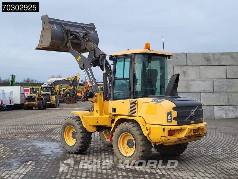 Volvo L30 G - מעמיס גלגלים: תמונה 5 Volvo L30 G - מעמיס גלגלים: תמונה 5