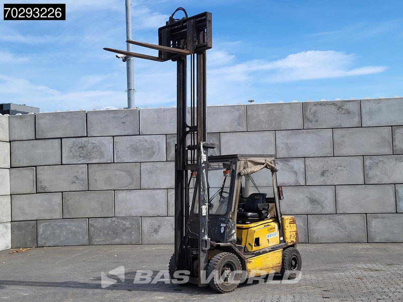 Yale GDP25 PF - מלגזת סולר: תמונה 2 Yale GDP25 PF - מלגזת סולר: תמונה 2