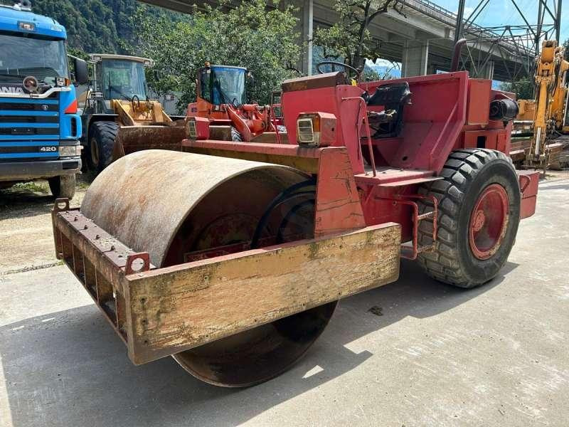 Bitelli BORA C 80 MACHINE SUISSE - מכבש משולב: תמונה 2 Bitelli BORA C 80 MACHINE SUISSE - מכבש משולב: תמונה 2