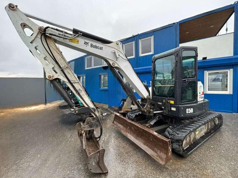 Bobcat E50 - מיני מחפר: תמונה 2 Bobcat E50 - מיני מחפר: תמונה 2