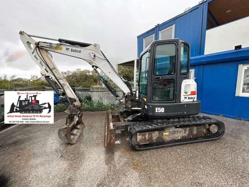 Bobcat E50 - מיני מחפר: תמונה 1 Bobcat E50 - מיני מחפר: תמונה 1