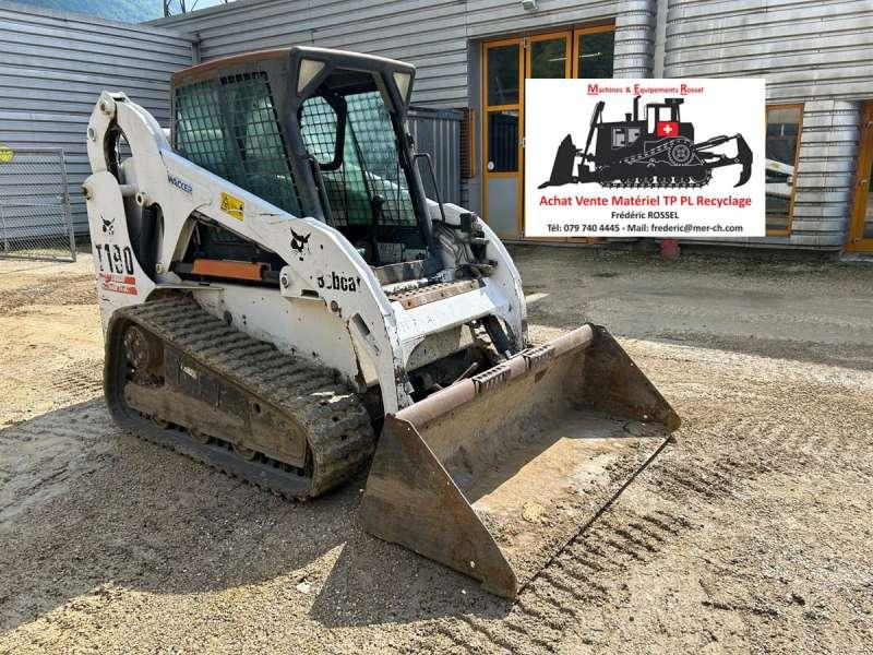 Bobcat T190 - מעמיס היגוי החלקה: תמונה 1 Bobcat T190 - מעמיס היגוי החלקה: תמונה 1