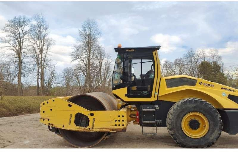 Bomag BW219-D5 - מכבש משולב: תמונה 4 Bomag BW219-D5 - מכבש משולב: תמונה 4