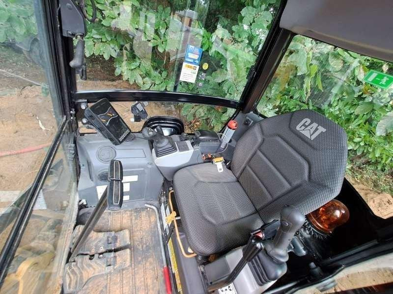 Caterpillar 302 - מיני מחפר: תמונה 4 Caterpillar 302 - מיני מחפר: תמונה 4