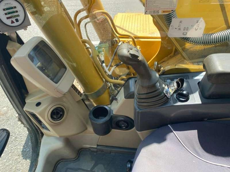 מחפר סורק Caterpillar 315CL: תמונה 8