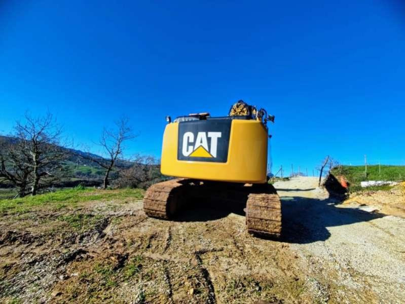 Caterpillar 320E LRR - מחפר סורק: תמונה 4 Caterpillar 320E LRR - מחפר סורק: תמונה 4