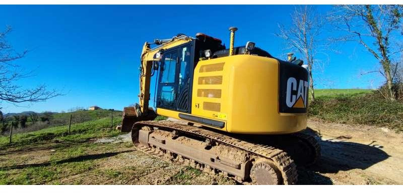 Caterpillar 320E LRR - מחפר סורק: תמונה 2 Caterpillar 320E LRR - מחפר סורק: תמונה 2