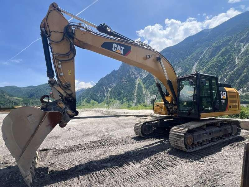 Caterpillar 330F LN - מחפר סורק: תמונה 1 Caterpillar 330F LN - מחפר סורק: תמונה 1