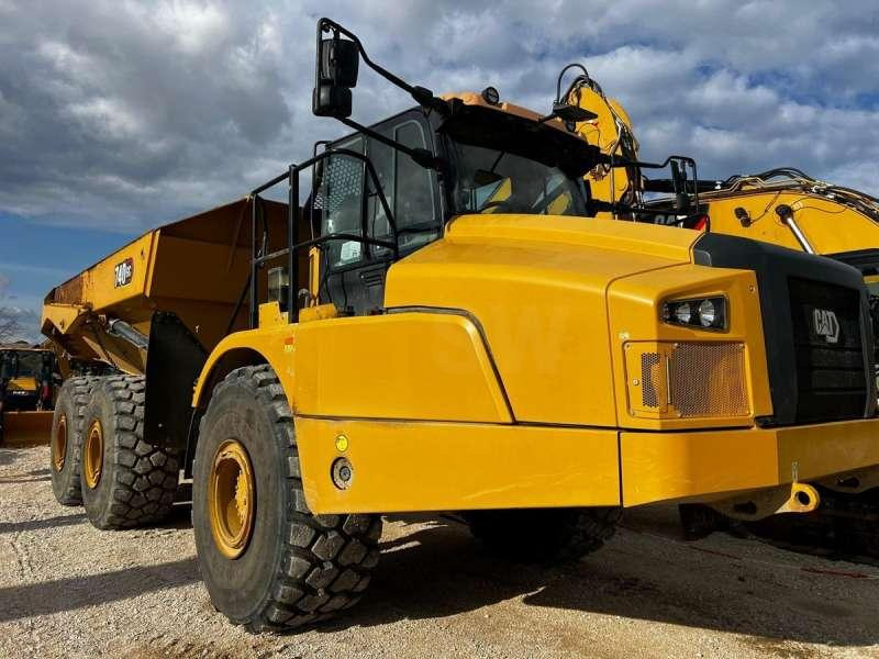 Caterpillar 740GC - מסיר פסולת מפרקי: תמונה 1 Caterpillar 740GC - מסיר פסולת מפרקי: תמונה 1