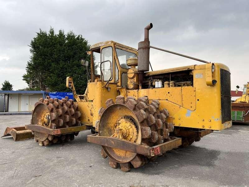 Caterpillar 825 + porte engins - מדחס: תמונה 5 Caterpillar 825 + porte engins - מדחס: תמונה 5