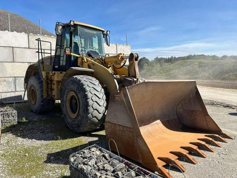 Caterpillar 966G - מעמיס גלגלים: תמונה 1 Caterpillar 966G - מעמיס גלגלים: תמונה 1