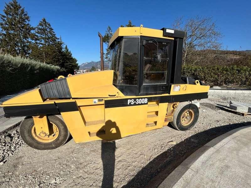 Caterpillar PS300B - רולר פניאומטי: תמונה 3 Caterpillar PS300B - רולר פניאומטי: תמונה 3