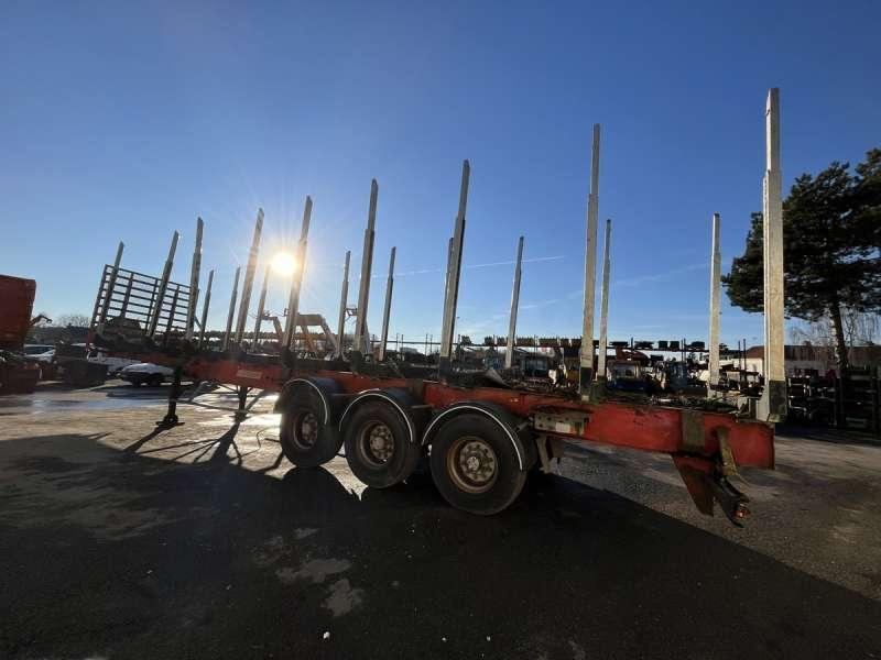 Fruehauf GRUMIERE 3 ESSIEUX - סמיטריילר עץ: תמונה 5 Fruehauf GRUMIERE 3 ESSIEUX - סמיטריילר עץ: תמונה 5